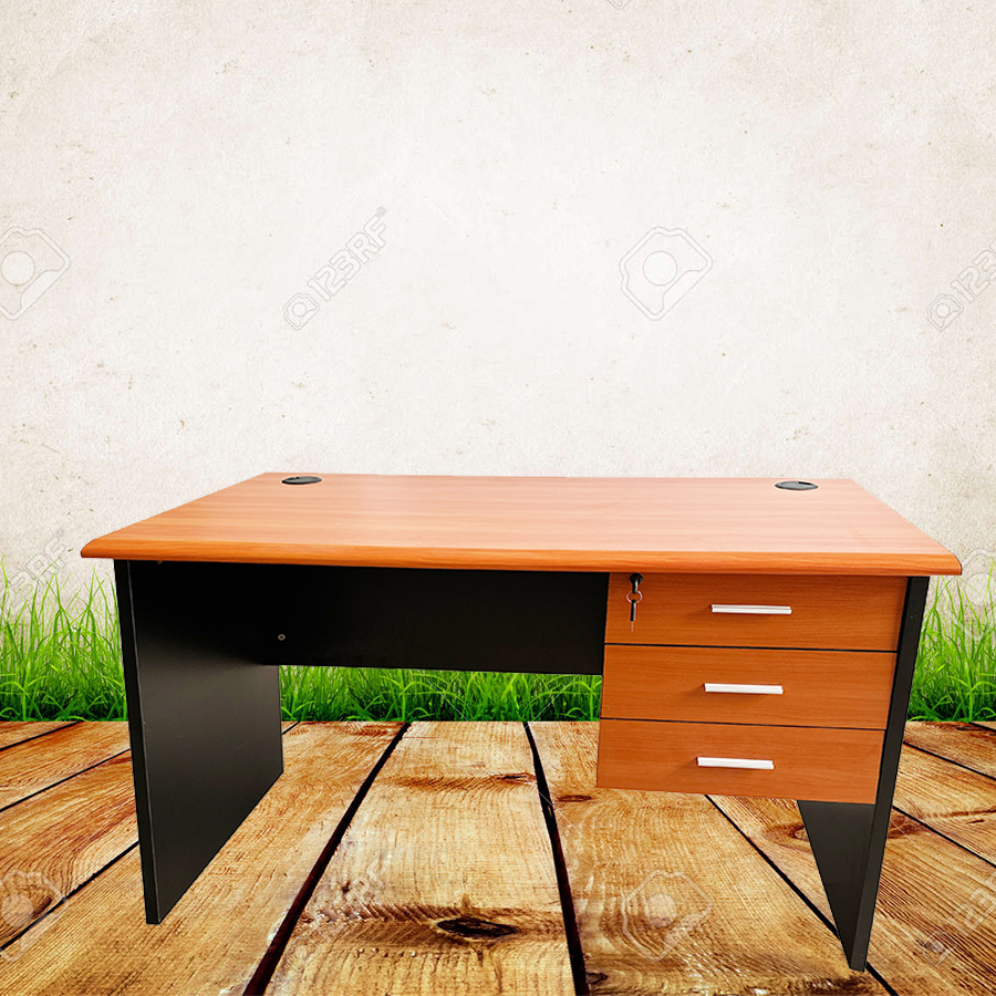 Bureau Agent à trois tiroirs orange,  140*70*75cm